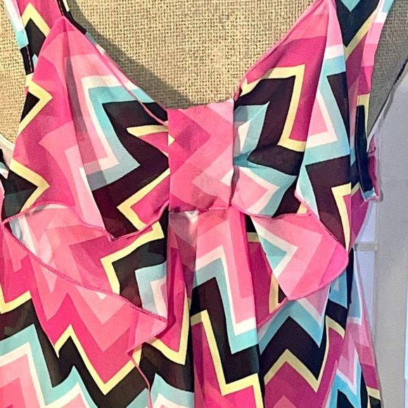 Lilypad Back Bow Semi-Sheer Tank - Picture 7 of 14